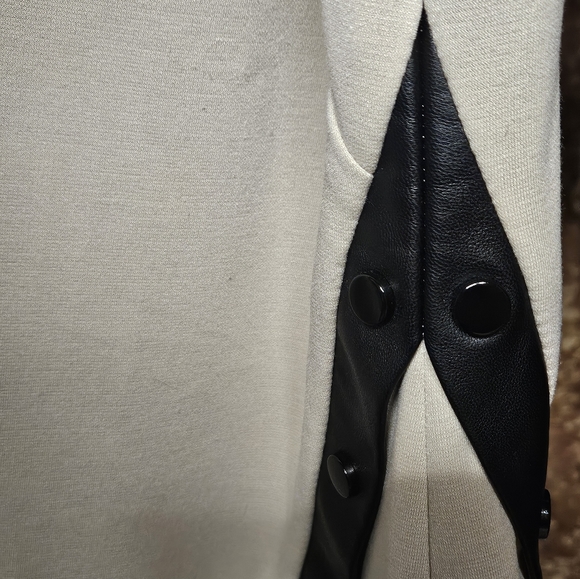 Calvin Klein Women's Dress Beige & Black Faux Leather Sleeveless Stretch - Picture 4 of 11